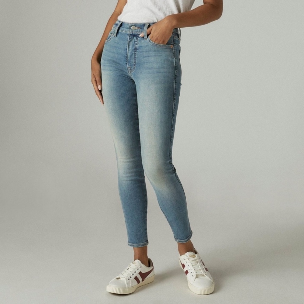 NWT Host Pick Lucky Brand Uni Fit High Rise Skinny Jeans 33-35
